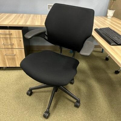 Humanscale Freedom Chair Refurbished - Product Photo 1