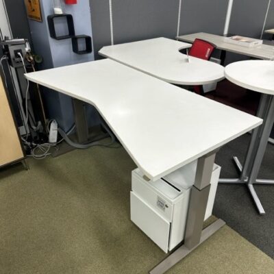Herman Miller Renew Sit-To-Stand Desk - Product Photo 1
