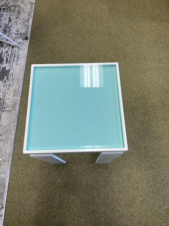USED Side stand Table by Herman Miller