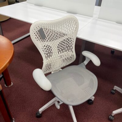 Herman Miller Mirra 2 Task Chair - Product Photo 1 
