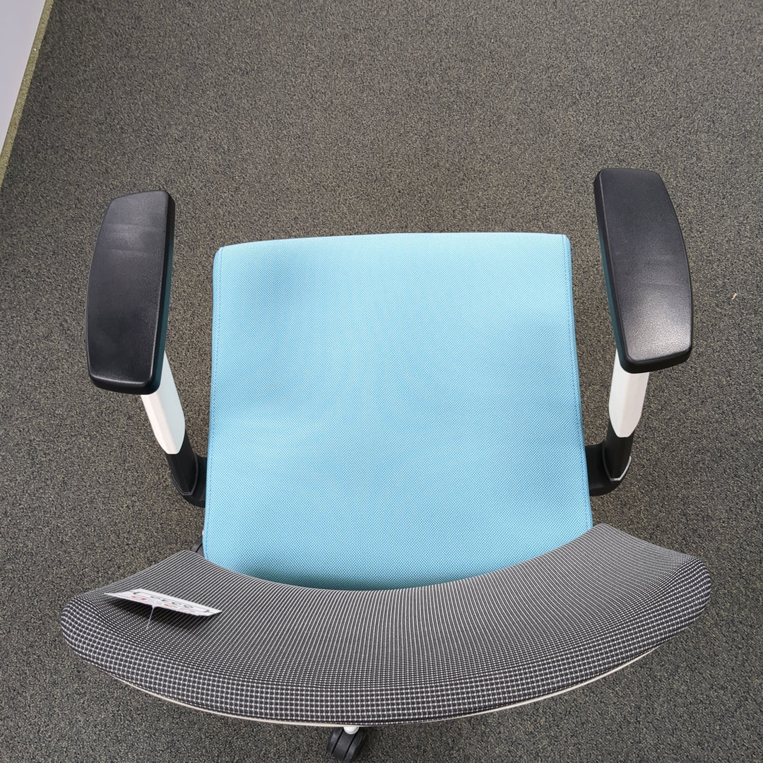Used Element C2 Chair - Product Photo 8