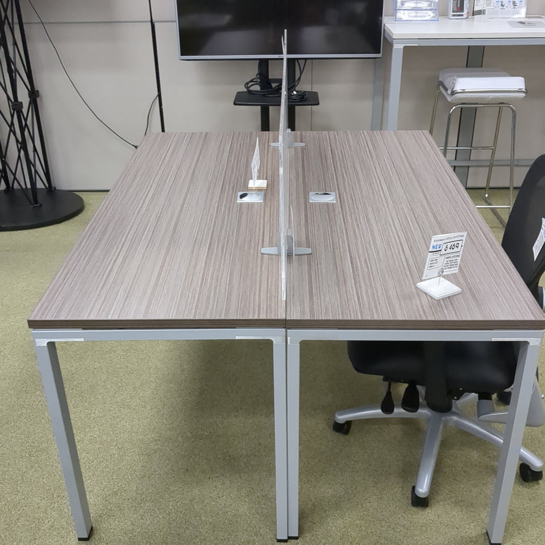 CLEARANCE Simple System Desks