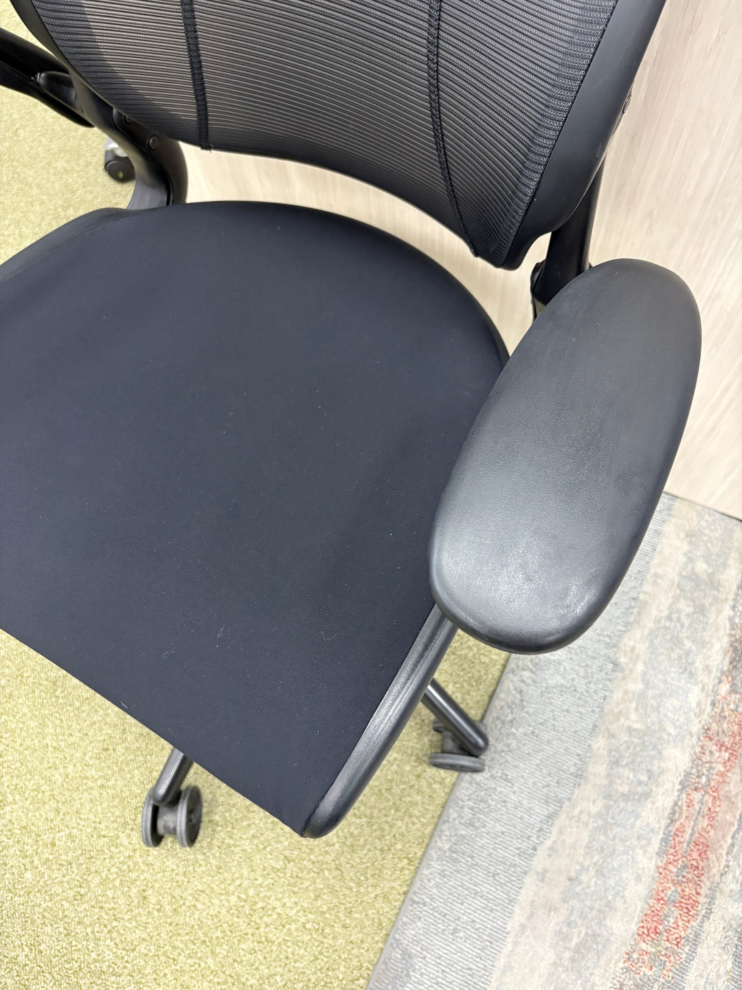Humanscale Diffrient World Chair