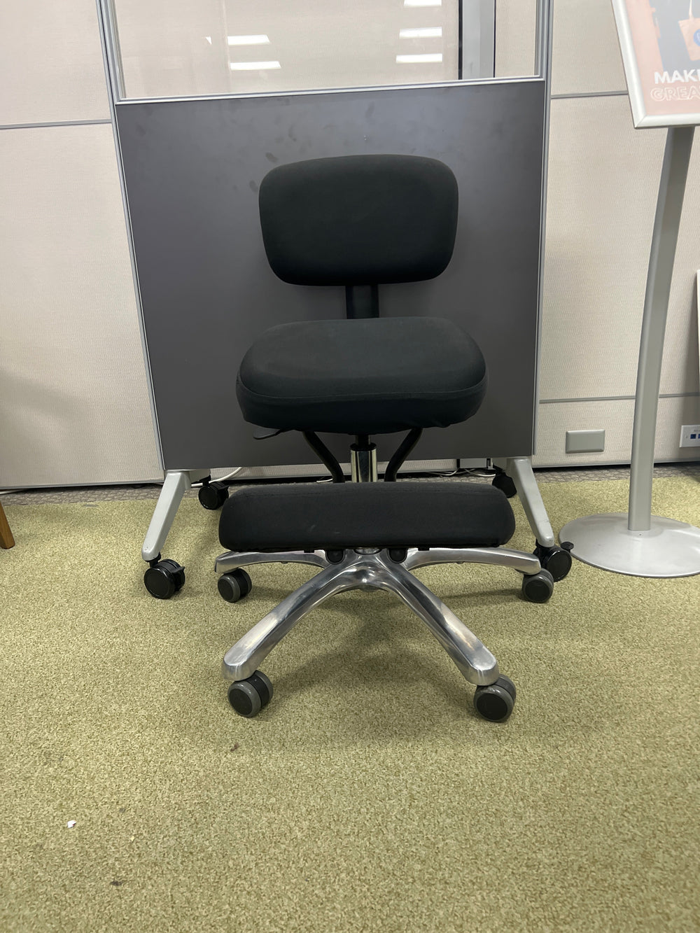Black Ergo Posture Chair 2