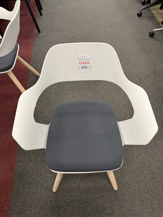 idesk guest chair