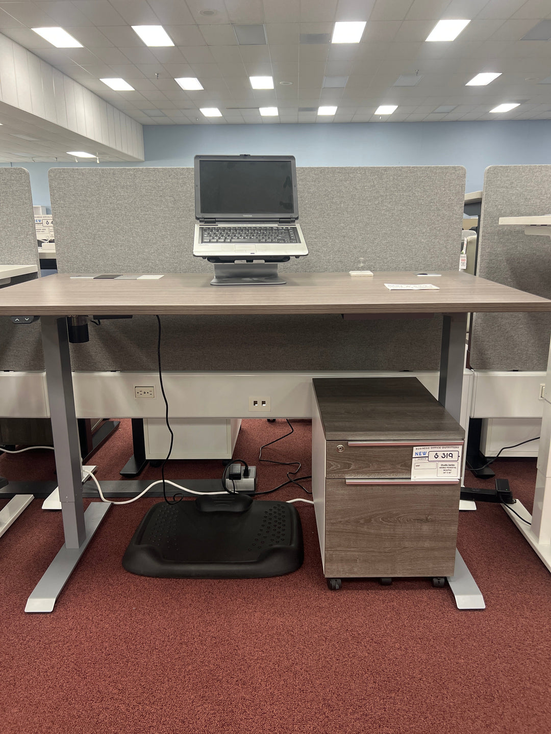 Loc-Tek Series 2 Stage Sit Stand - Product Photo 1