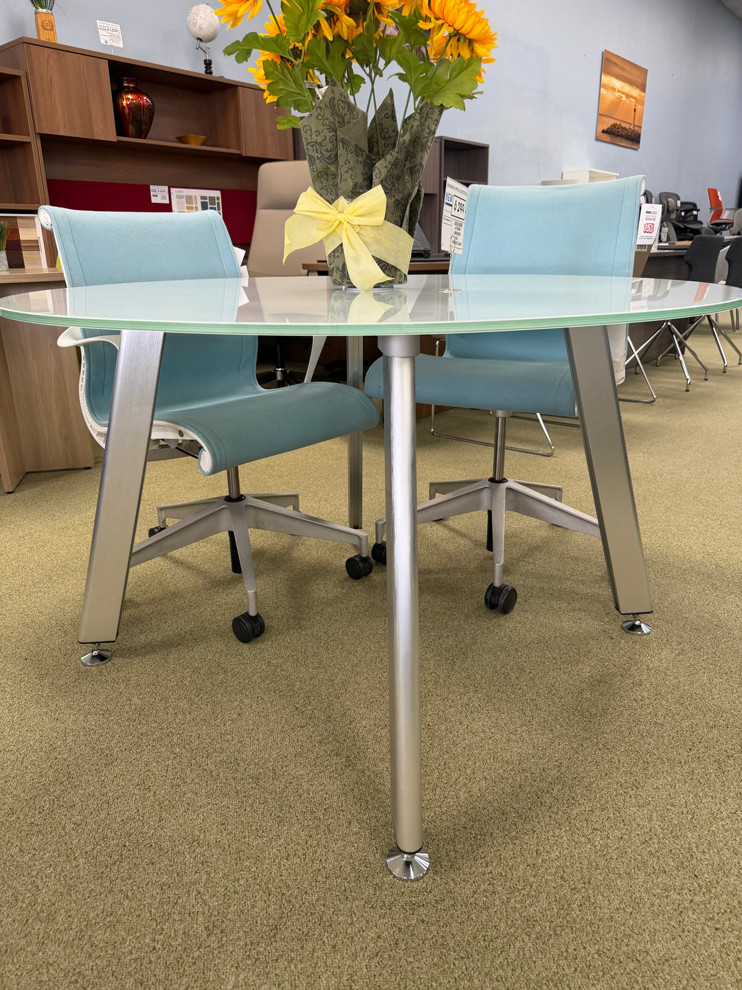 IDesk conference table