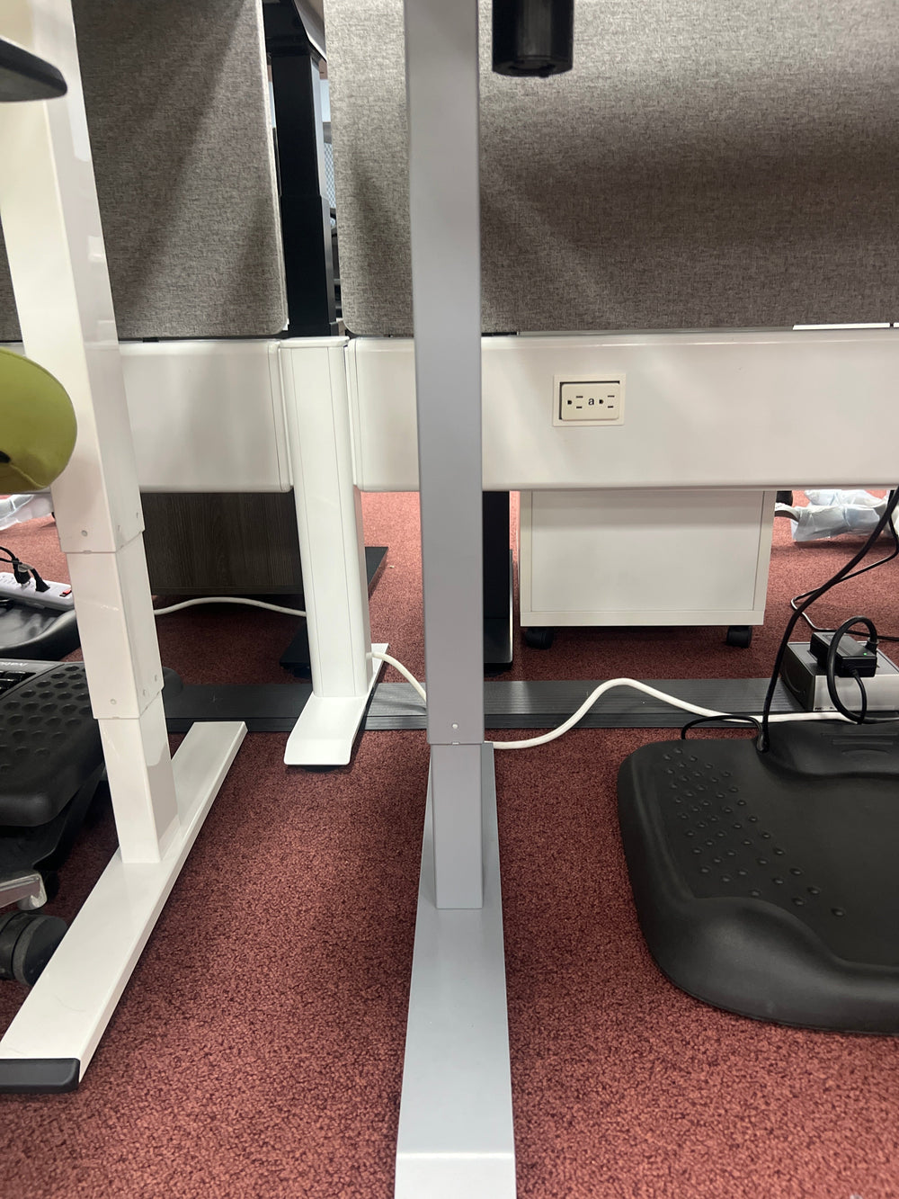 Loc-Tek Series 2 Stage Sit Stand - Product Photo 2