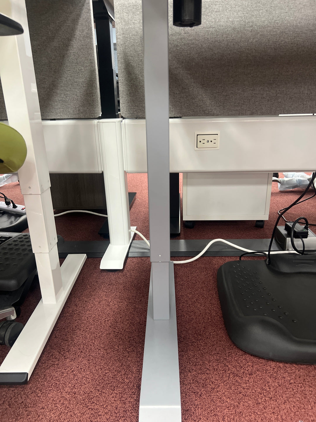 Loc-Tek Series 2 Stage Sit Stand - Product Photo 2