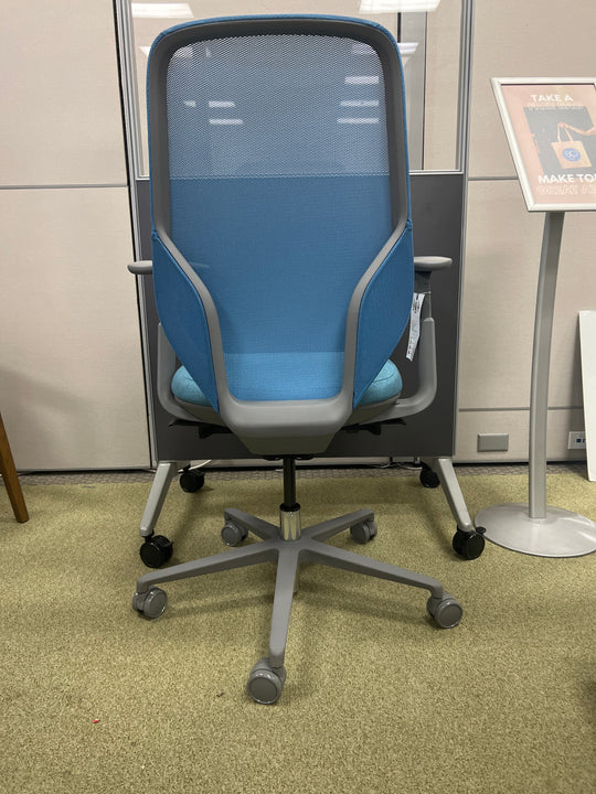 9 to 5 Tori Ergonomic Office Chair - Product Photo 3