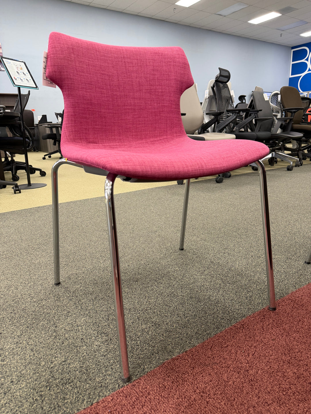 Tikal Four leg guest chair finish cranberry
