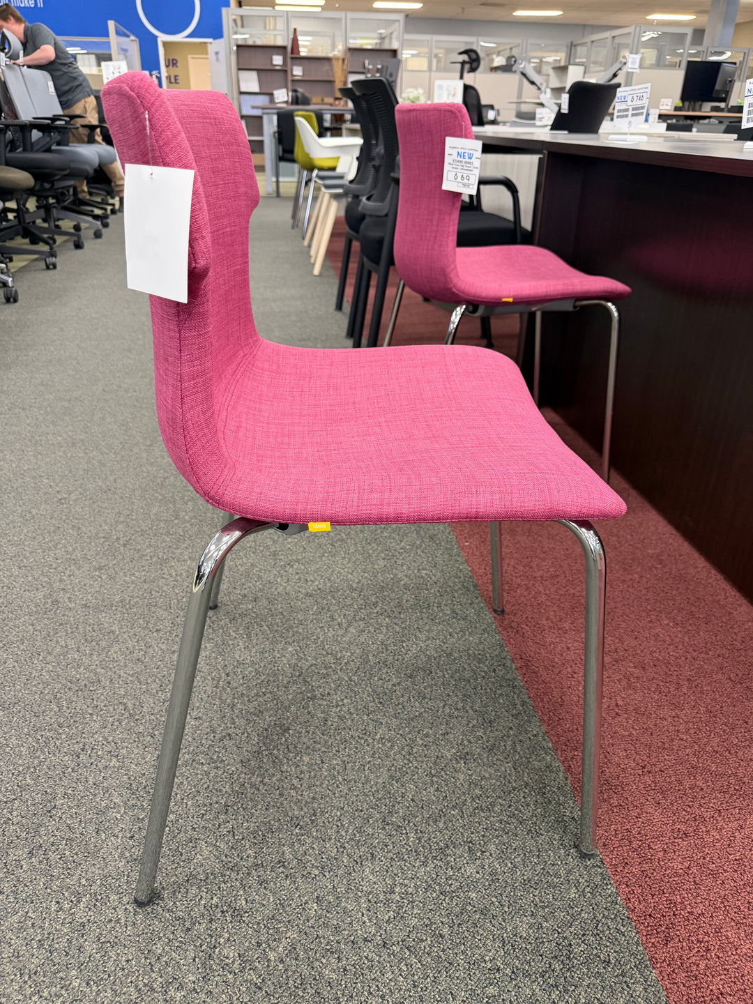 Tikal Four leg guest chair finish cranberry