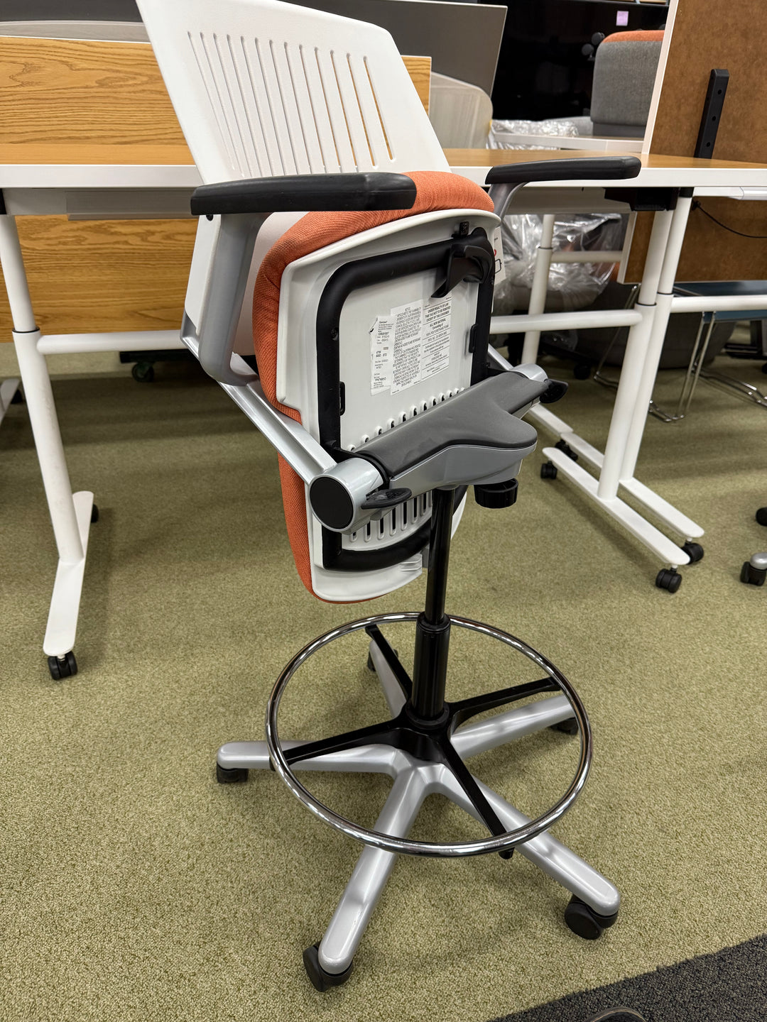 Vecta Kart task chair/drafting stool