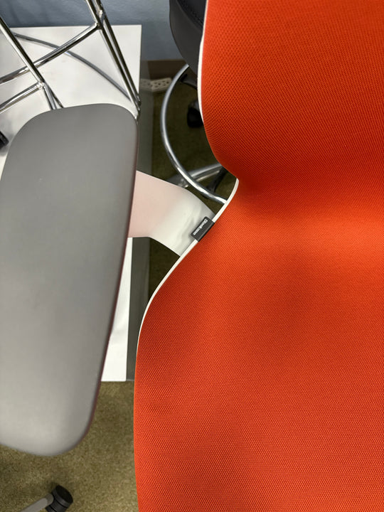 Steelcase -Silq drafting stool