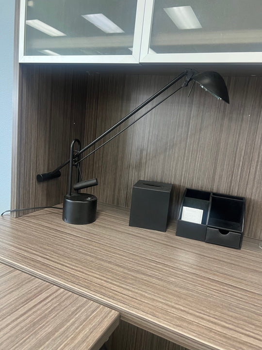 EleganceFlex Work Lamp - Product Photo 1