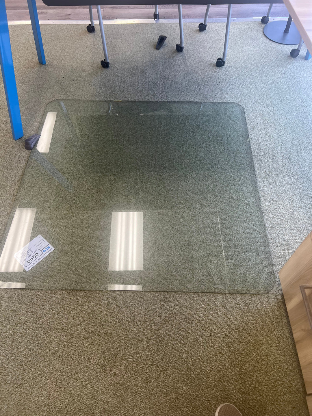 Glass Floor Mat - Product Photo 3