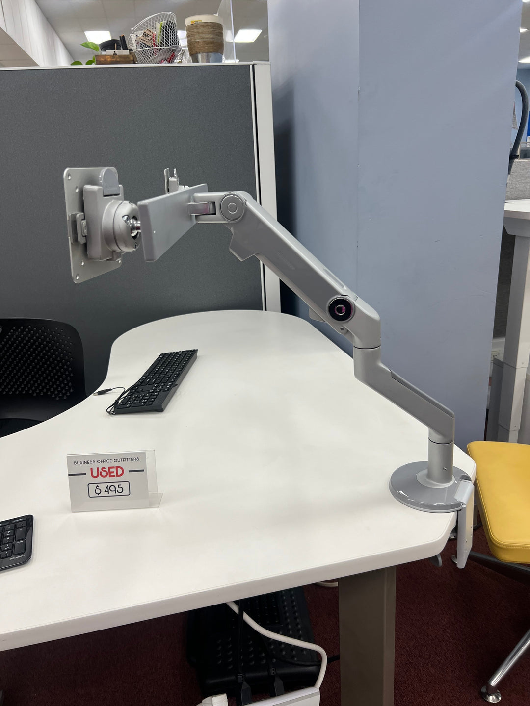 Humanscale Incon HumanScale Dual Monitor Arms